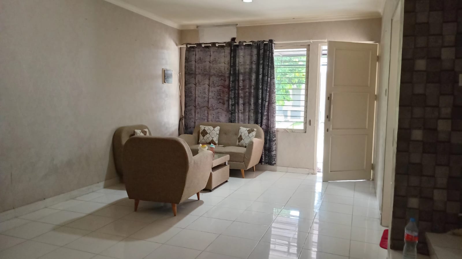 Rumah Disewakan Fully Furnished Di Florencia Lippo Cikarang